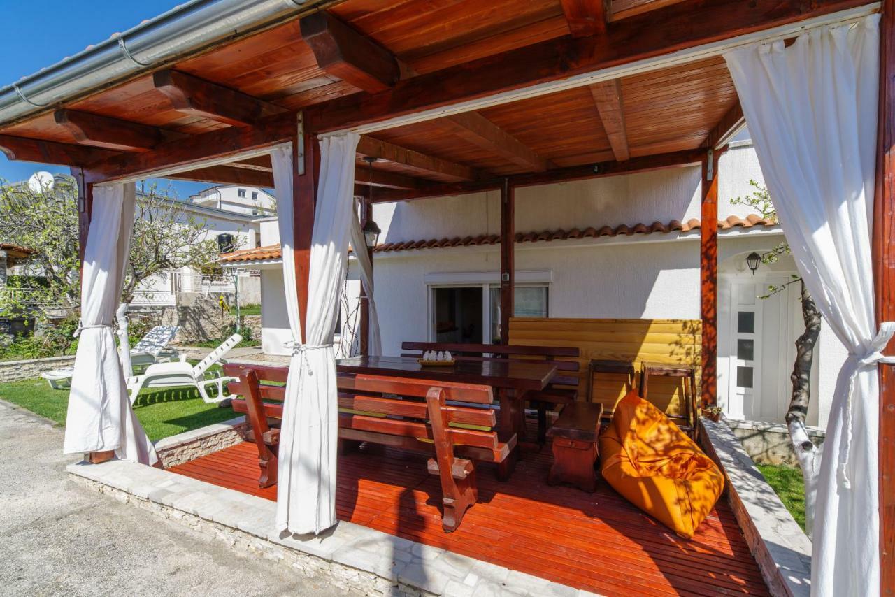 Apartment Sarar Crikvenica Εξωτερικό φωτογραφία
